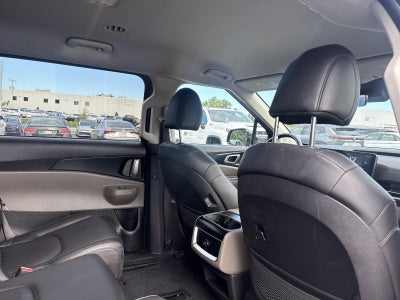 2025 Kia Carnival LXS FWD