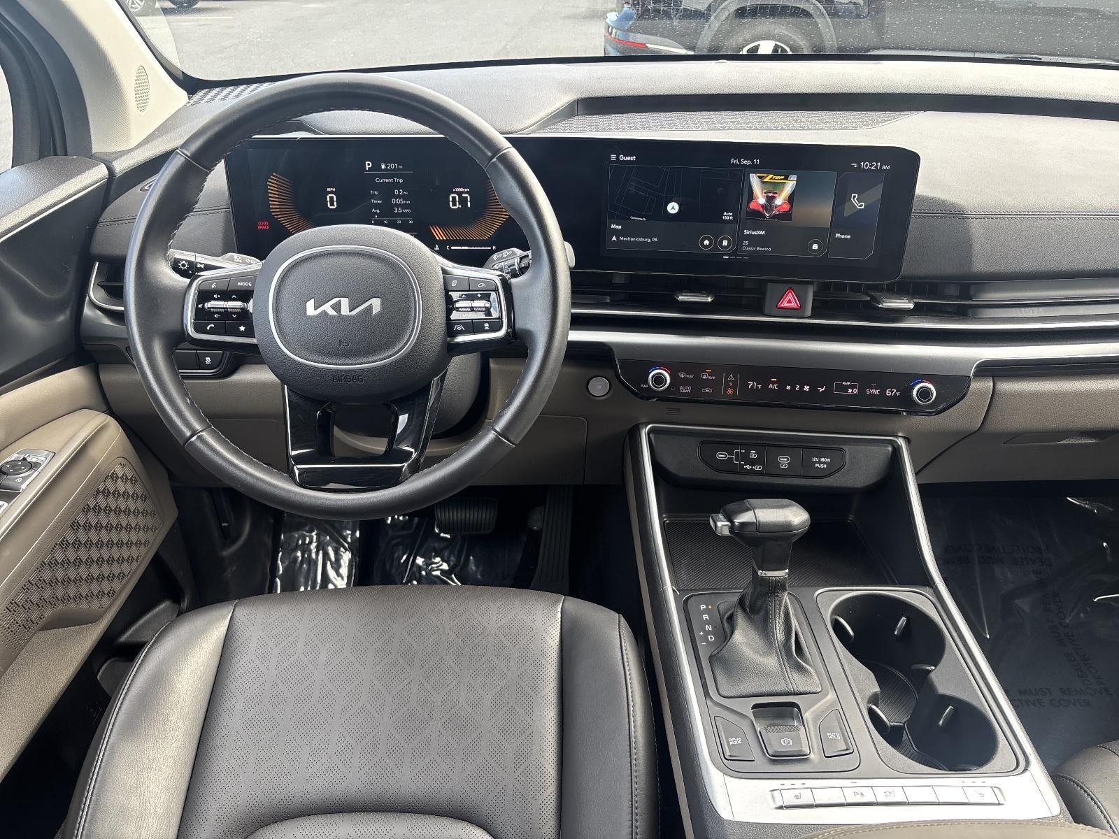 2025 Kia Carnival LXS FWD