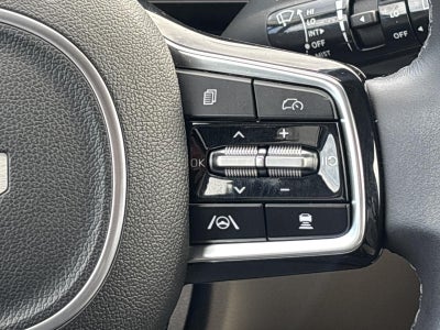 2025 Kia Carnival LXS FWD