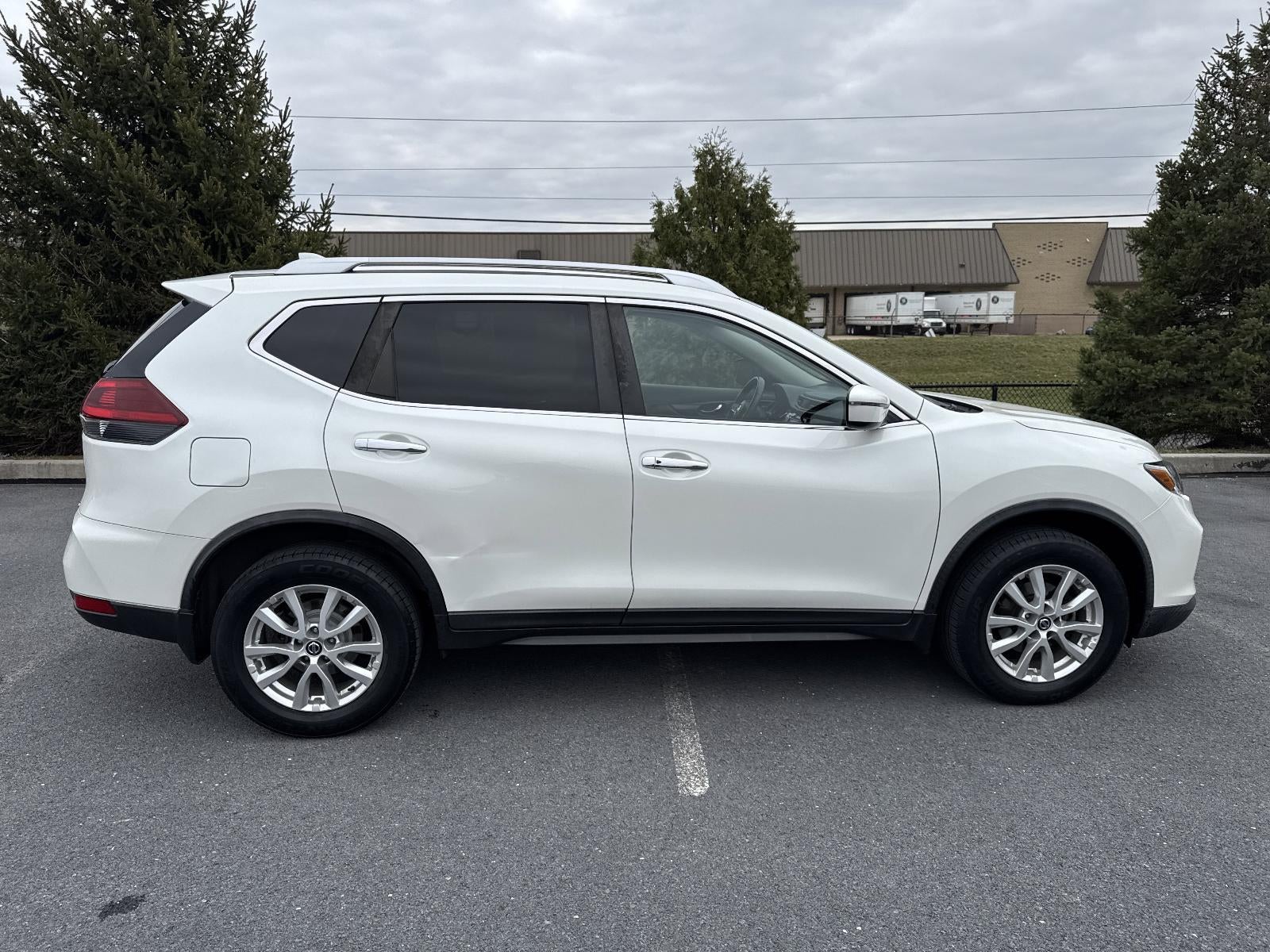 2018 Nissan Rogue AWD SV