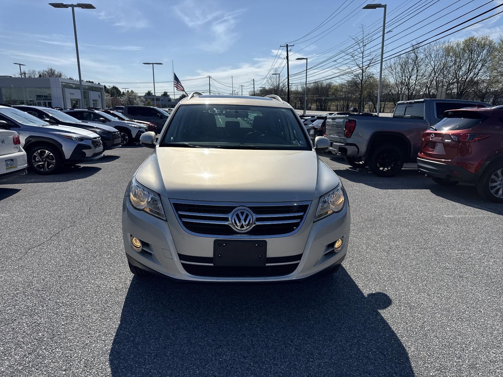 2011 Volkswagen Tiguan 2WD 4dr Auto S