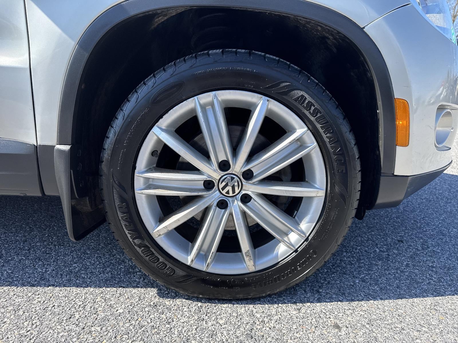 2011 Volkswagen Tiguan 2WD 4dr Auto S