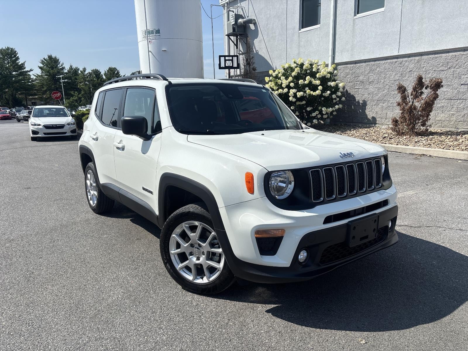 2023 Jeep Renegade Latitude 4x4