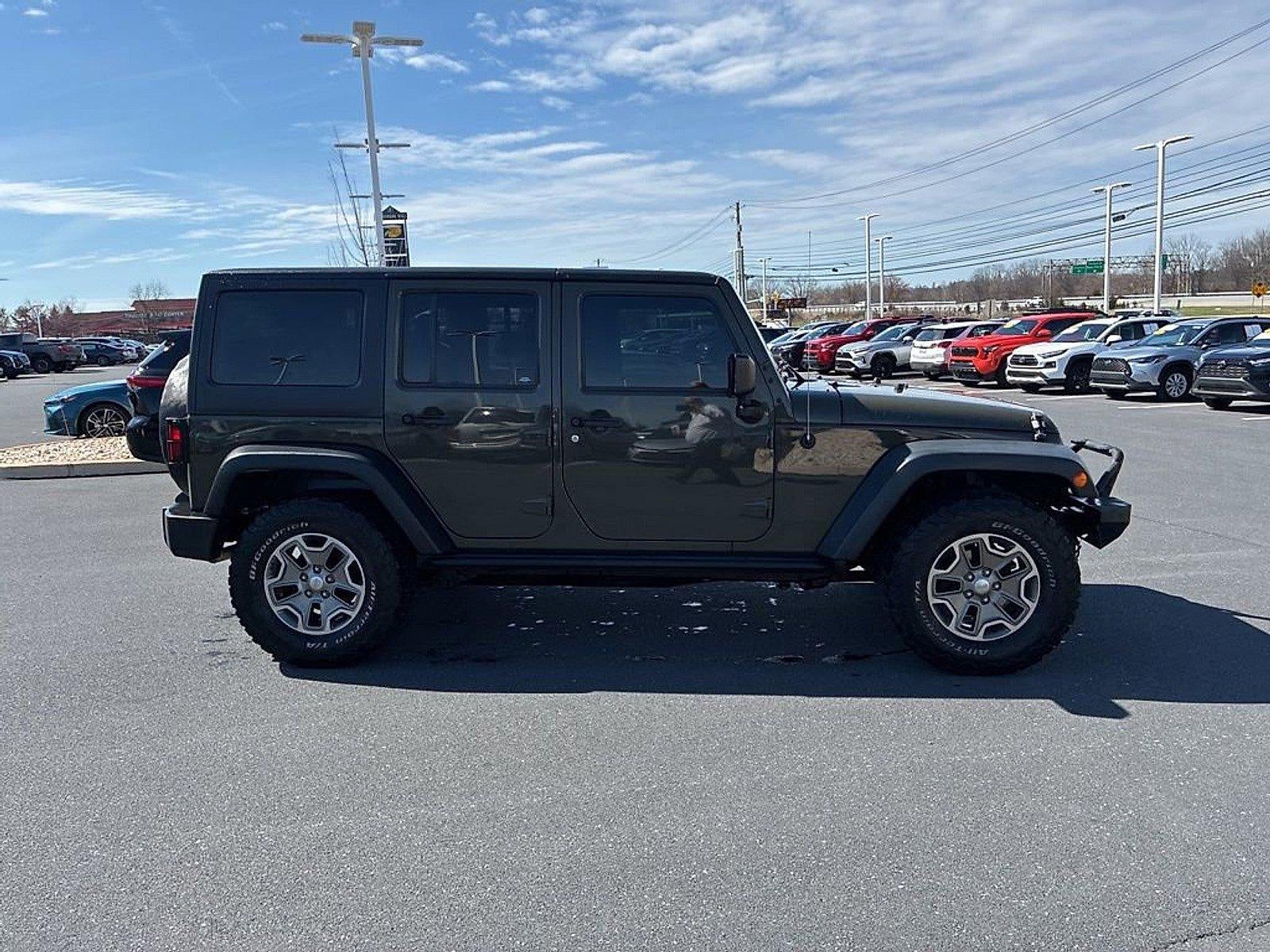 2016 Jeep Wrangler Unlimited 4WD 4dr Black Bear *Ltd Avail*