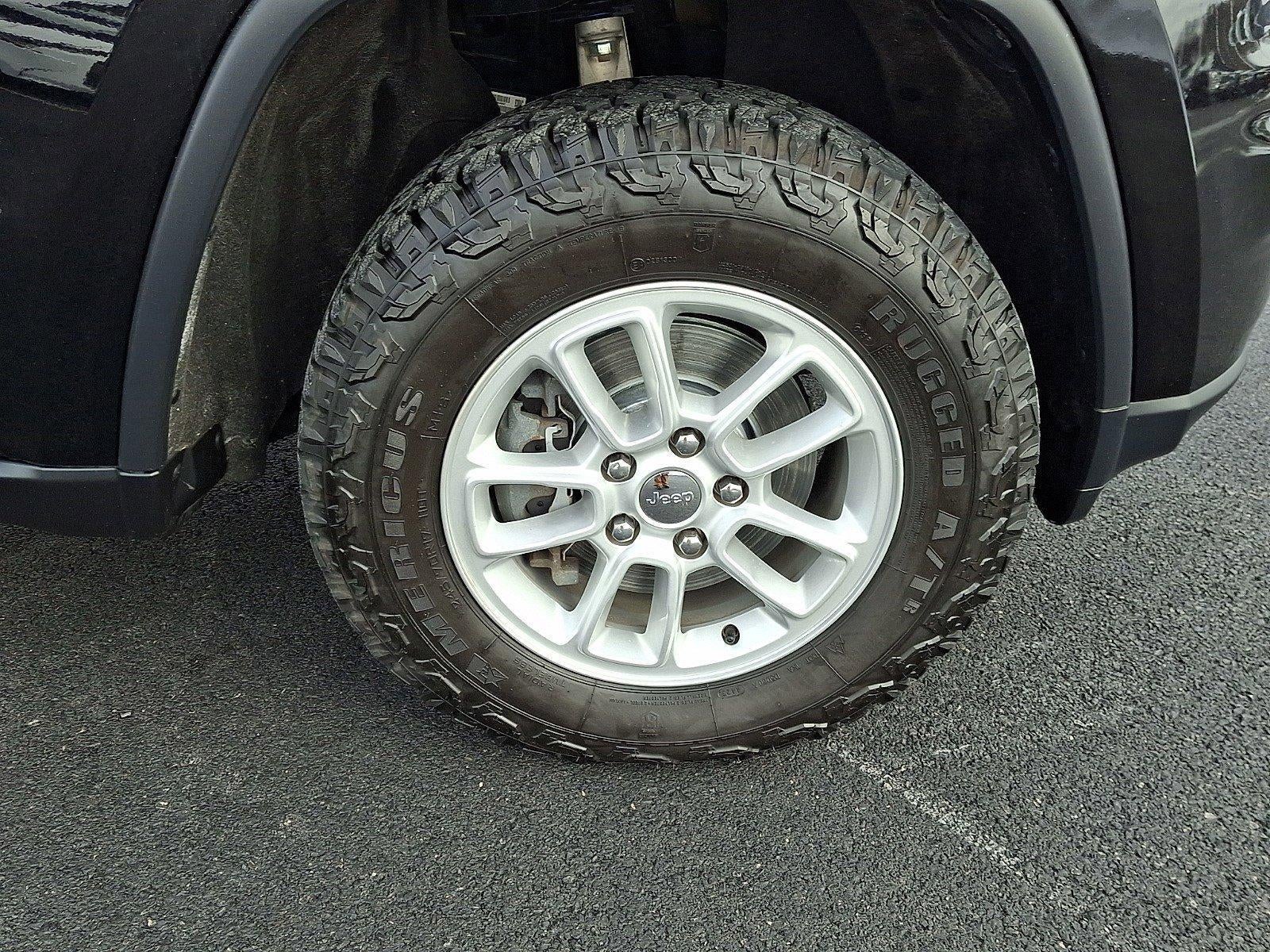 2020 Jeep Grand Cherokee Laredo E 4x4