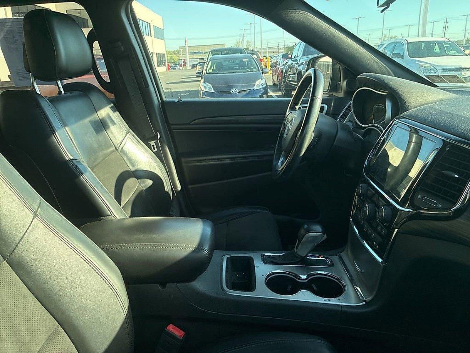 2021 Jeep Grand Cherokee Laredo X 4x4