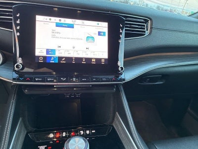 2024 Jeep Wagoneer L Series II 4x4