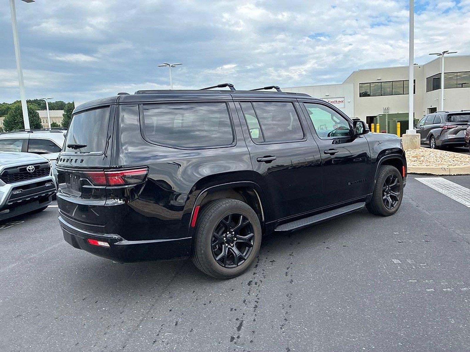 2023 Jeep Wagoneer Series II Carbide 4x4
