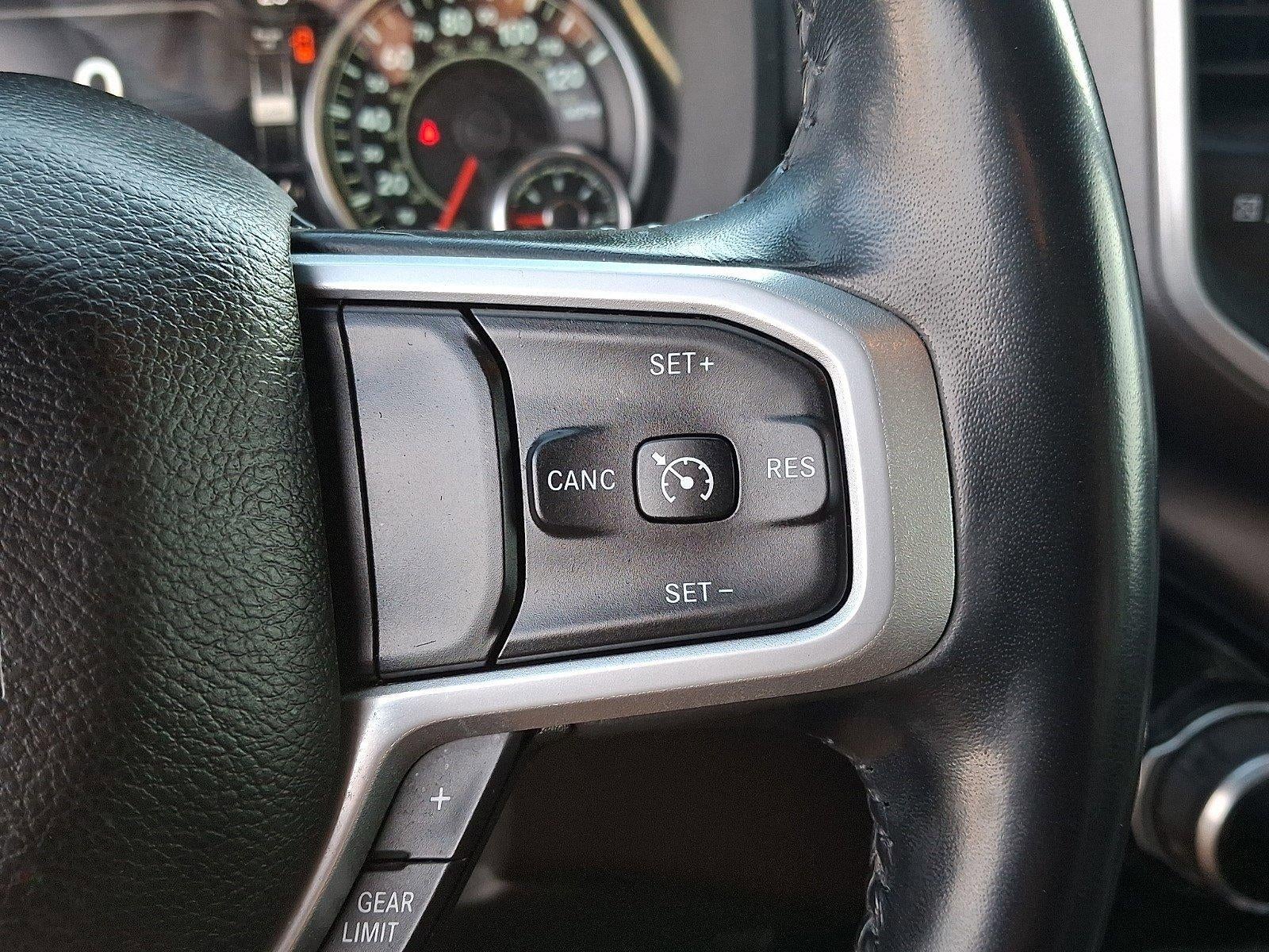 2022 RAM 1500 Big Horn 4x4 Crew Cab 5'7" Box