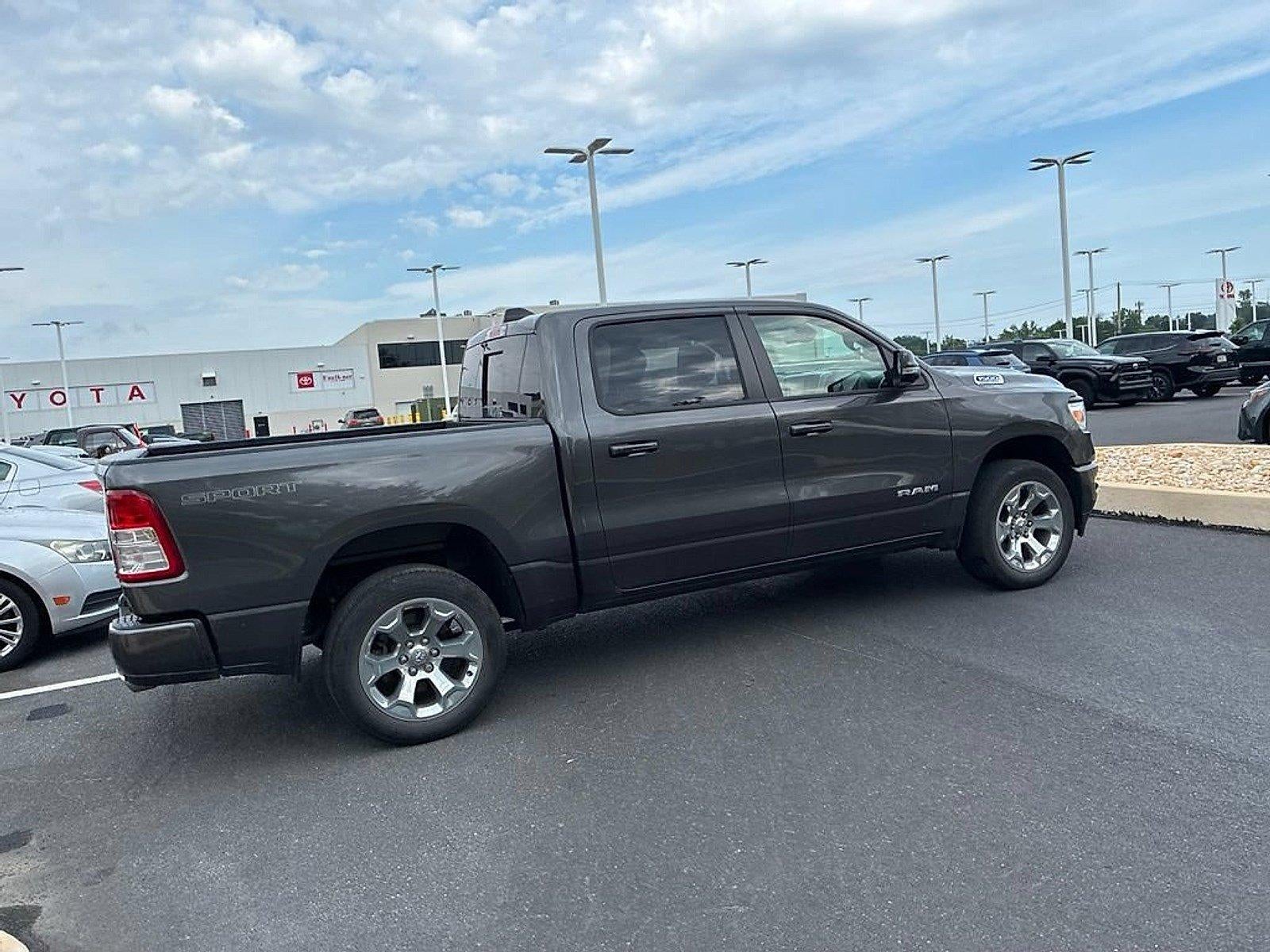 2022 RAM 1500 Big Horn 4x4 Crew Cab 5'7" Box