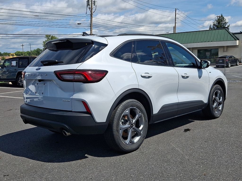 2025 Ford Escape ST-Line Select