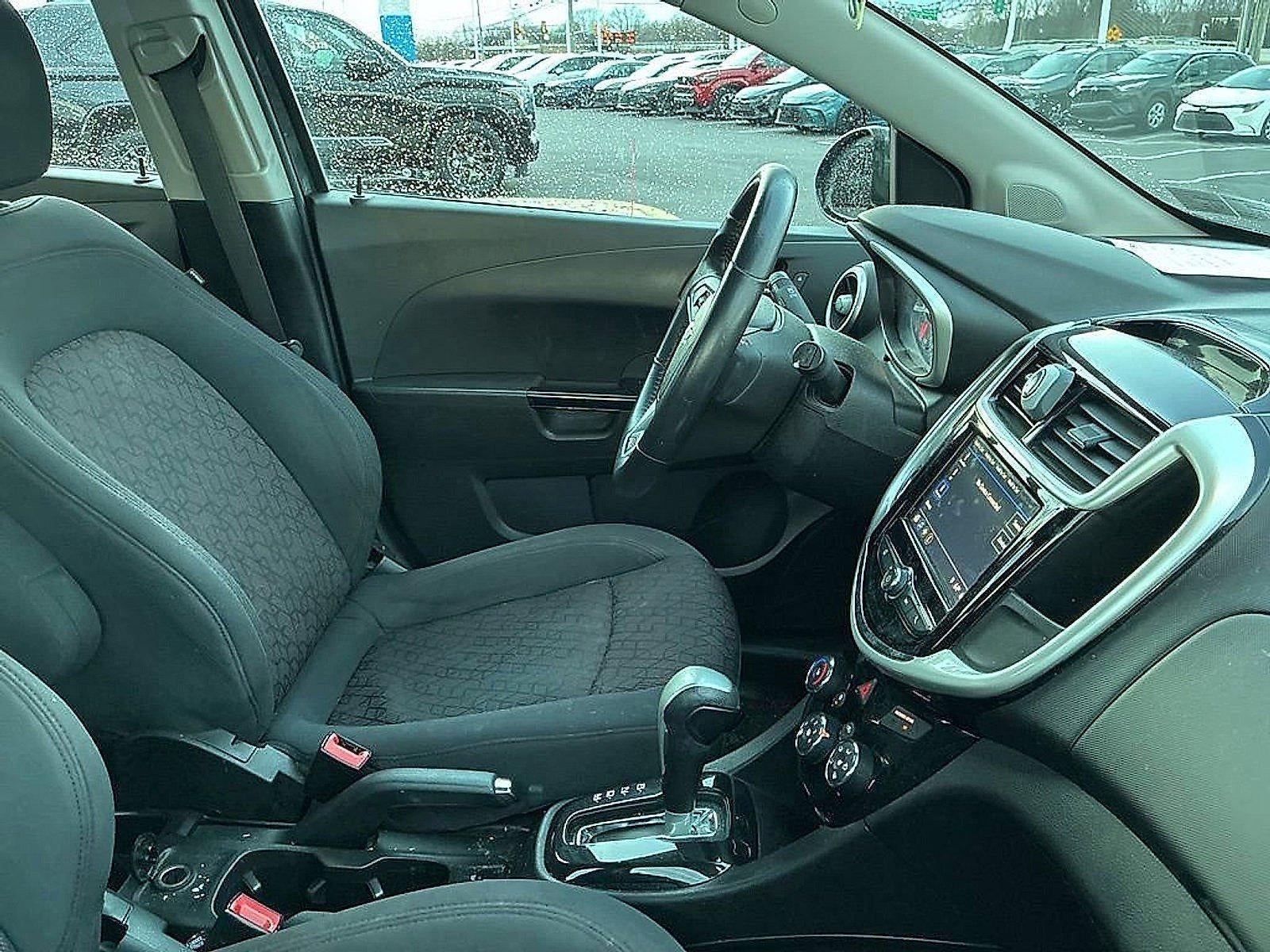 2018 Chevrolet Sonic Hatch LT Auto