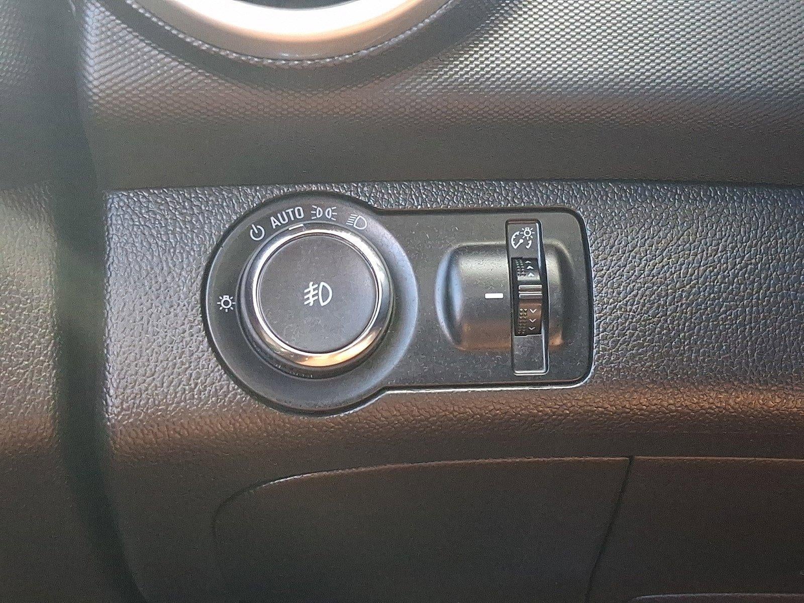 2018 Chevrolet Sonic Hatch LT Auto