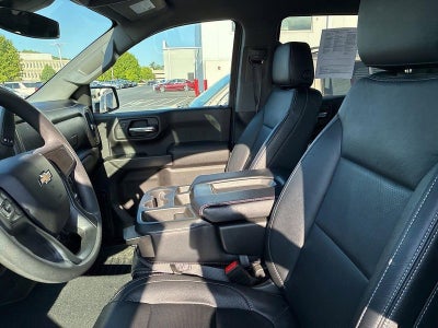 2023 Chevrolet Silverado 1500 Crew Cab Short Box 4-Wheel Drive Custom