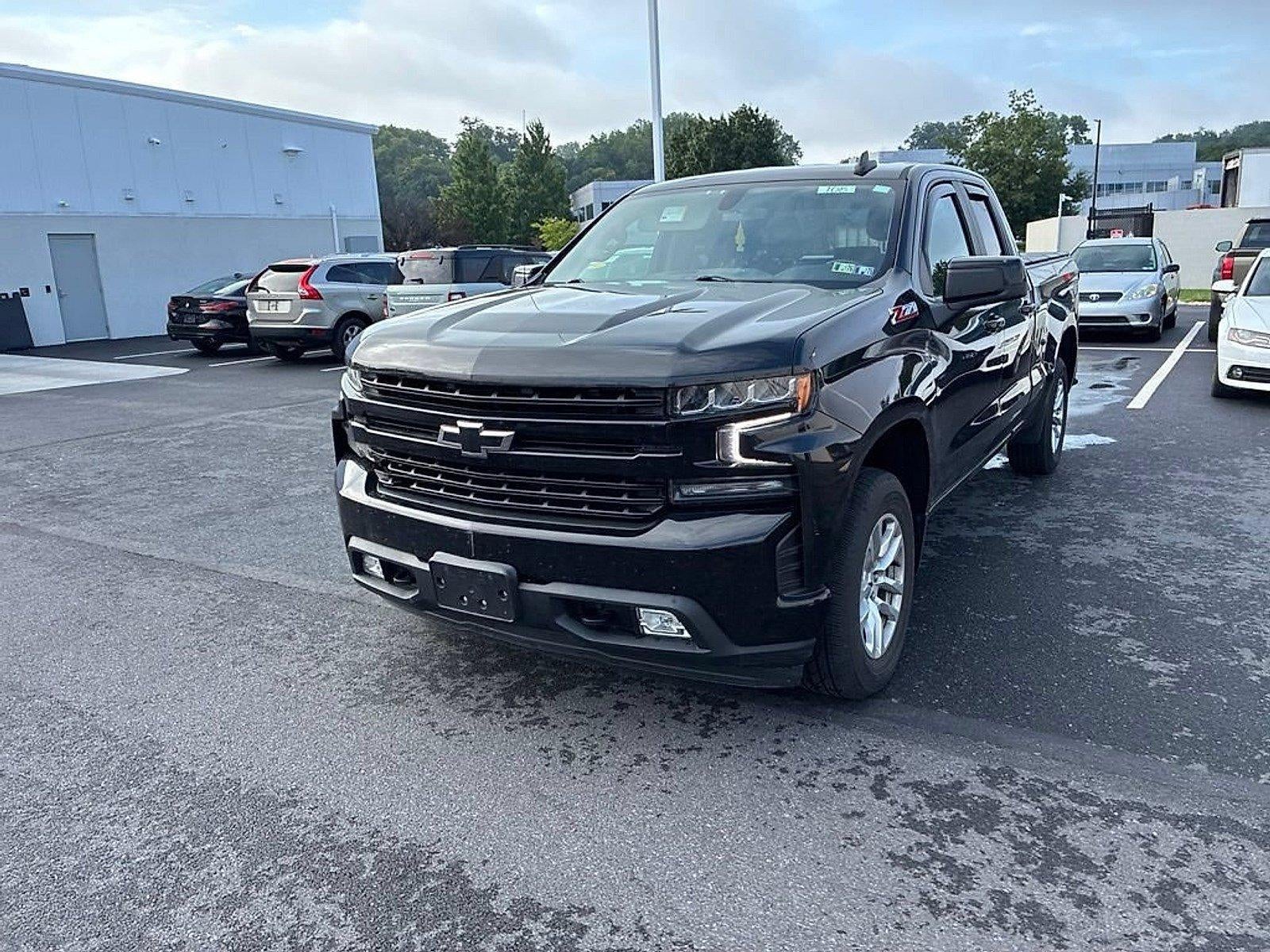 2021 Chevrolet Silverado 1500 Double Cab Standard Box 4-Wheel Drive RST