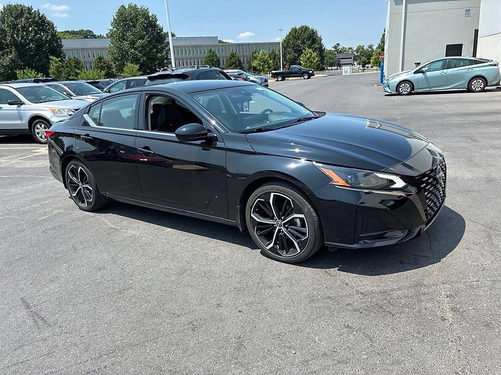 2023 Nissan Altima 2.5 SR Sedan