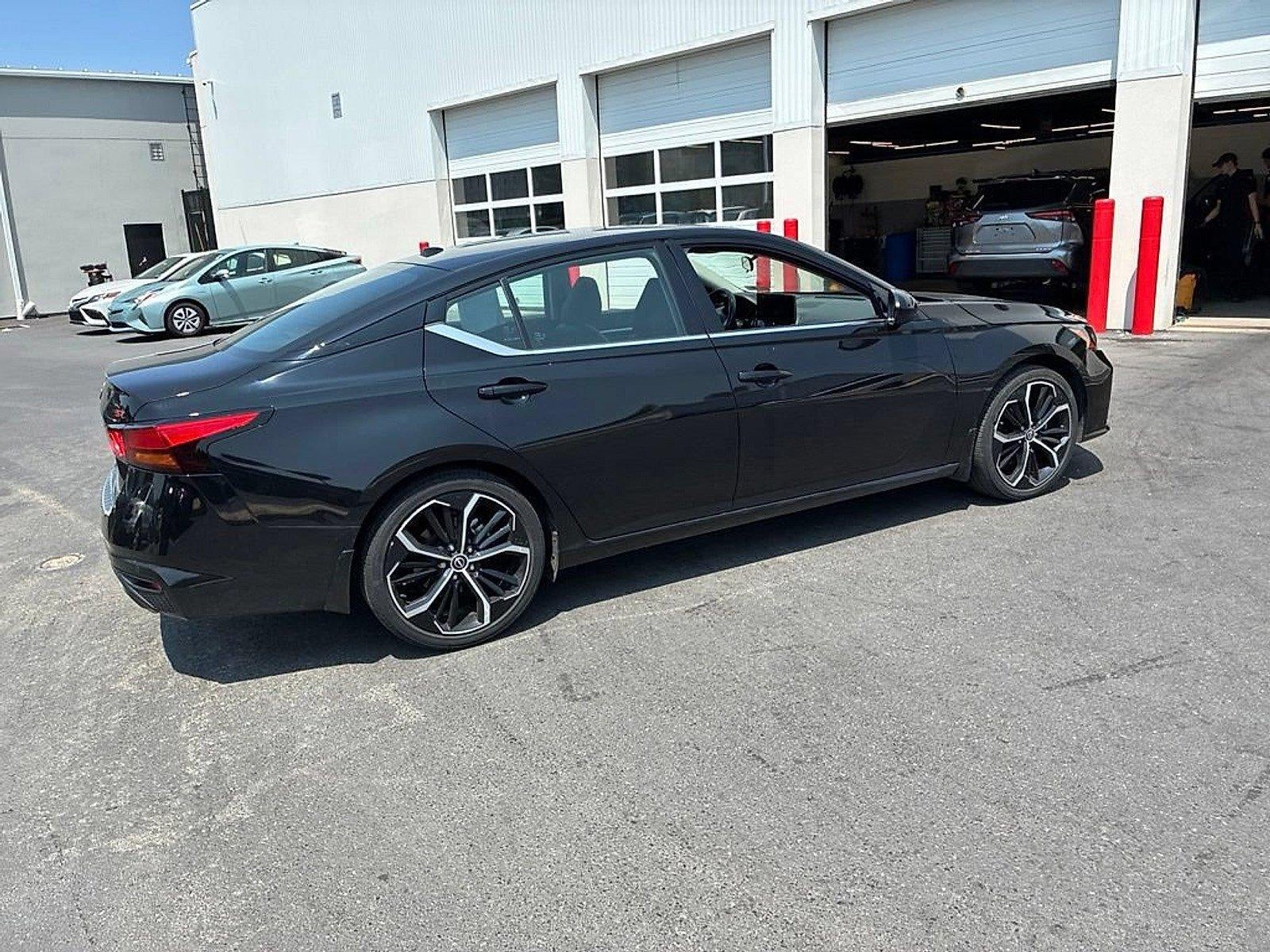 2023 Nissan Altima 2.5 SR Sedan