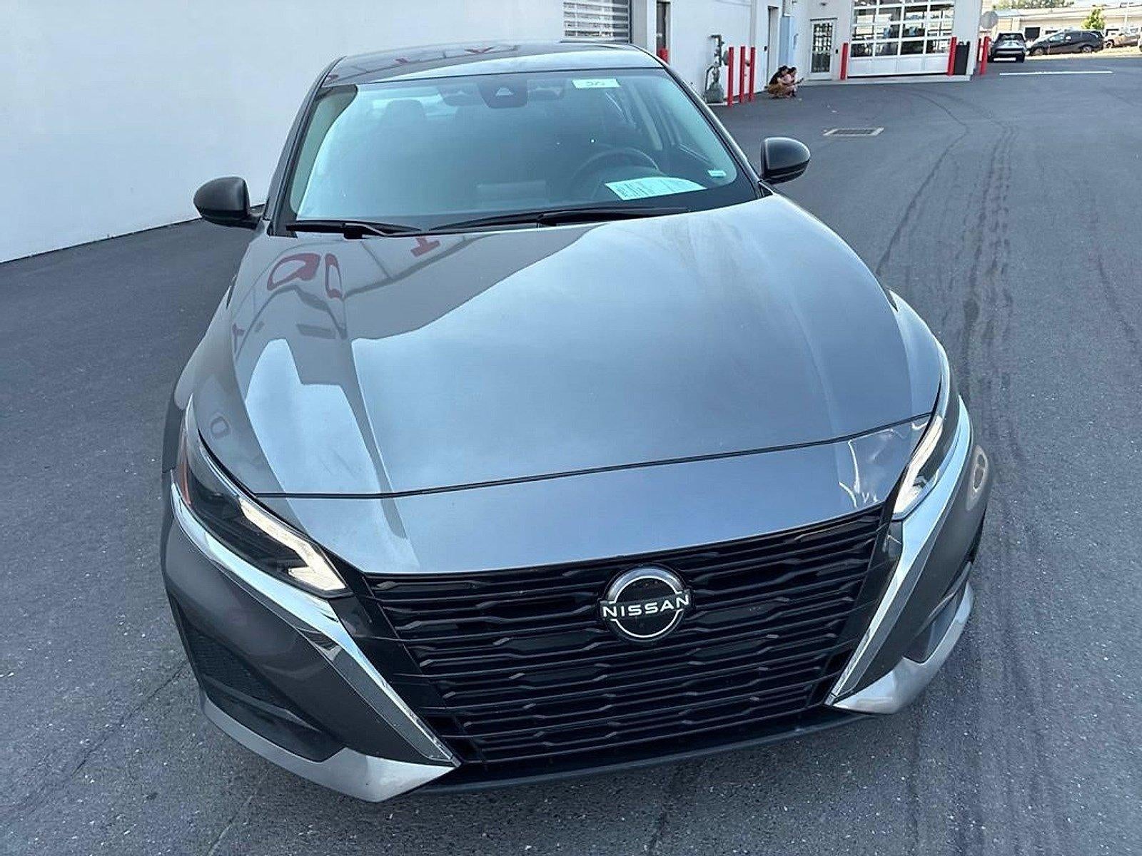 2024 Nissan Altima 2.5 SV Sedan