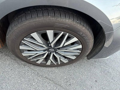 2024 Nissan Altima 2.5 SV Sedan