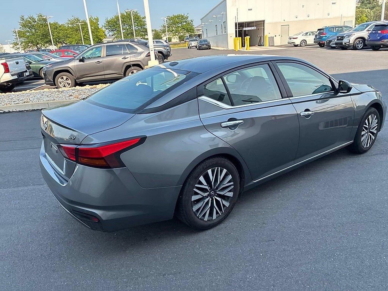 2024 Nissan Altima 2.5 SV Sedan