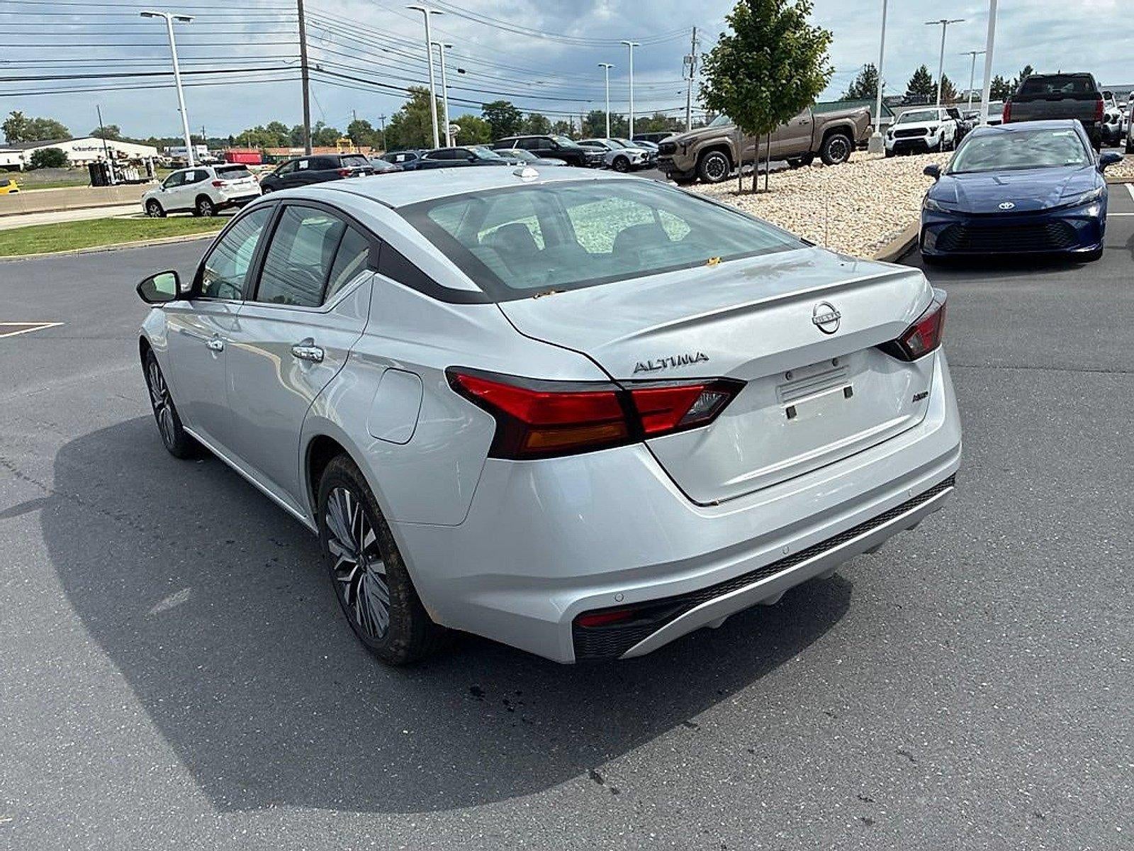 2025 Nissan Altima SV AWD