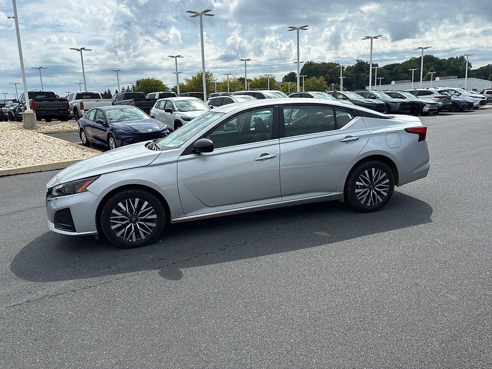 2025 Nissan Altima SV AWD