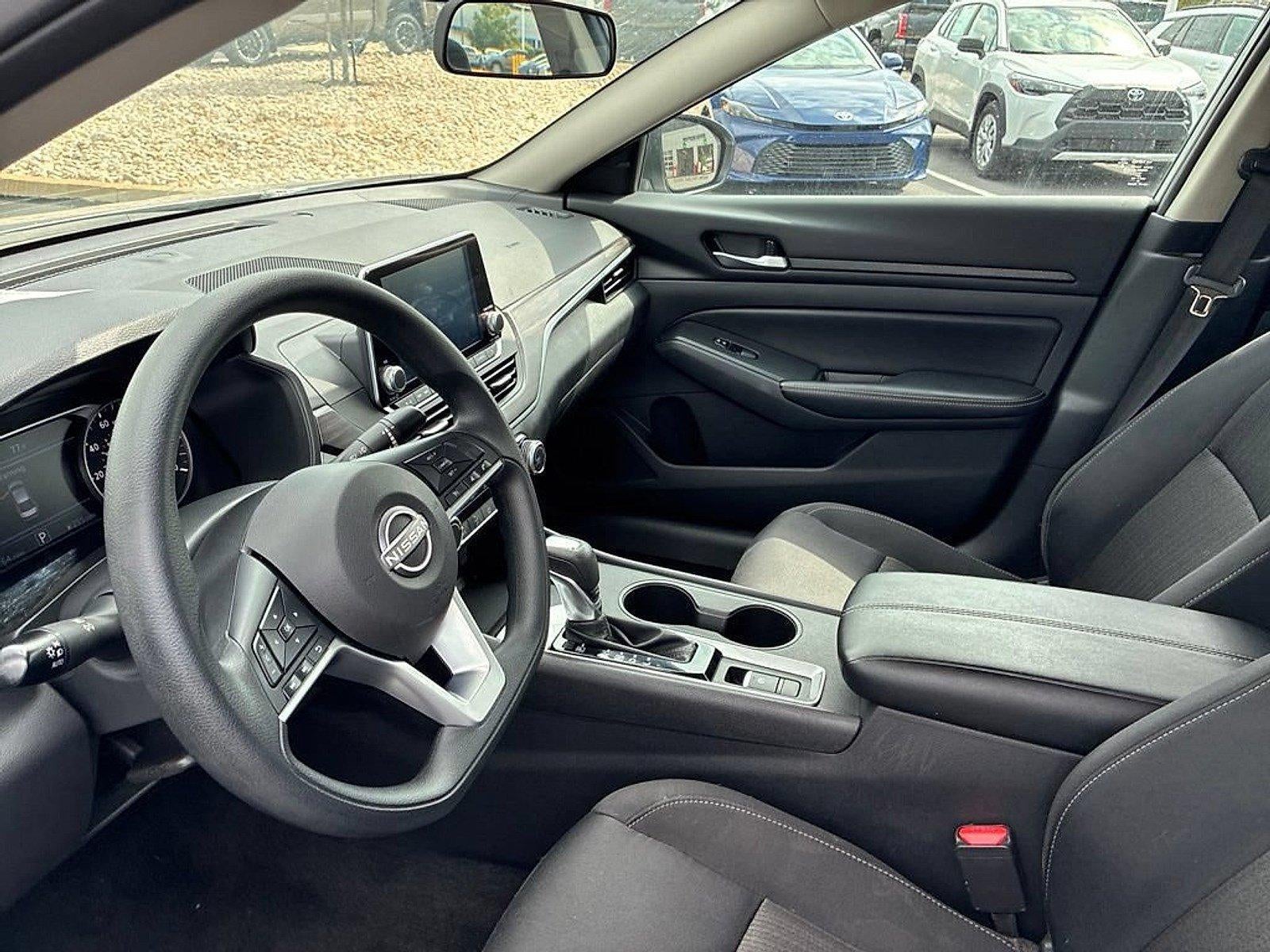 2025 Nissan Altima SV AWD