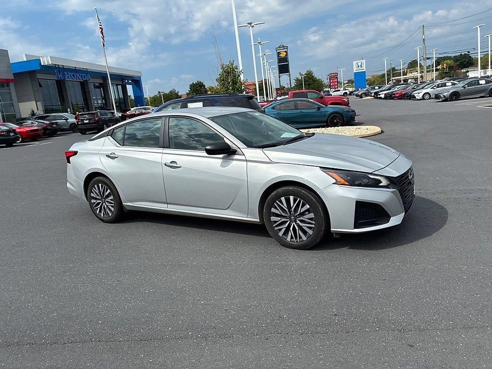 2025 Nissan Altima SV AWD
