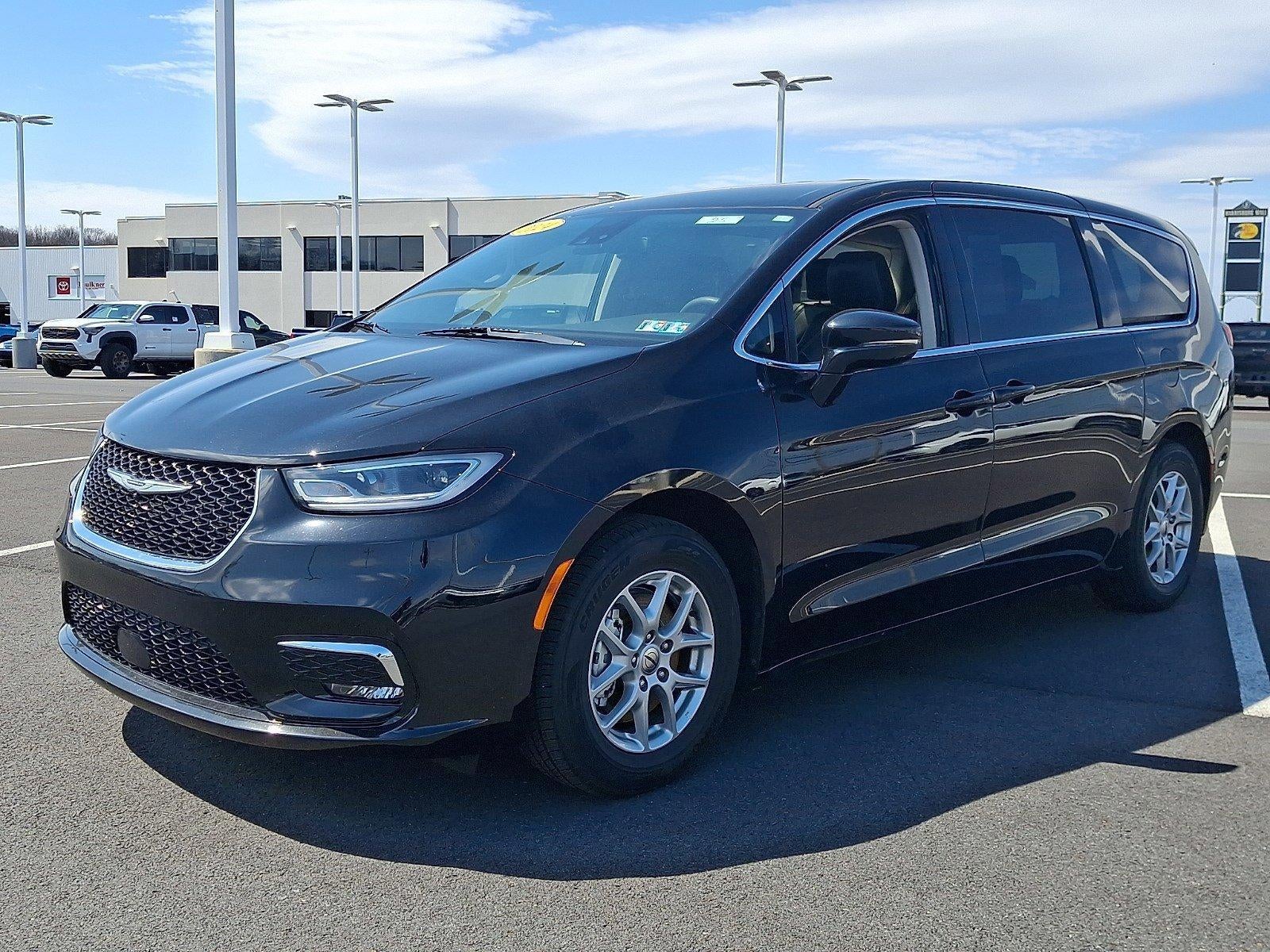 2024 Chrysler Pacifica Touring L FWD
