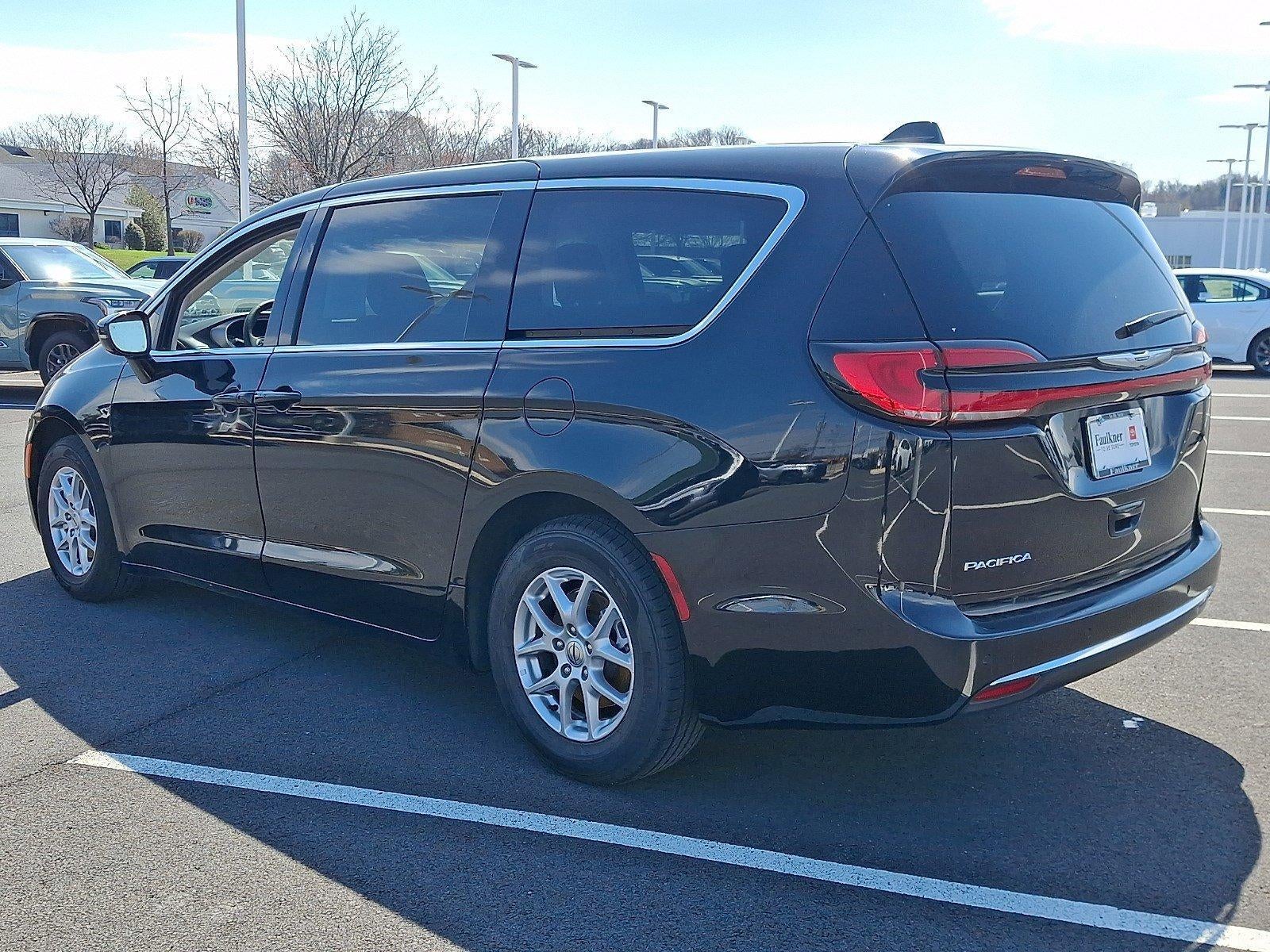 2024 Chrysler Pacifica Touring L FWD