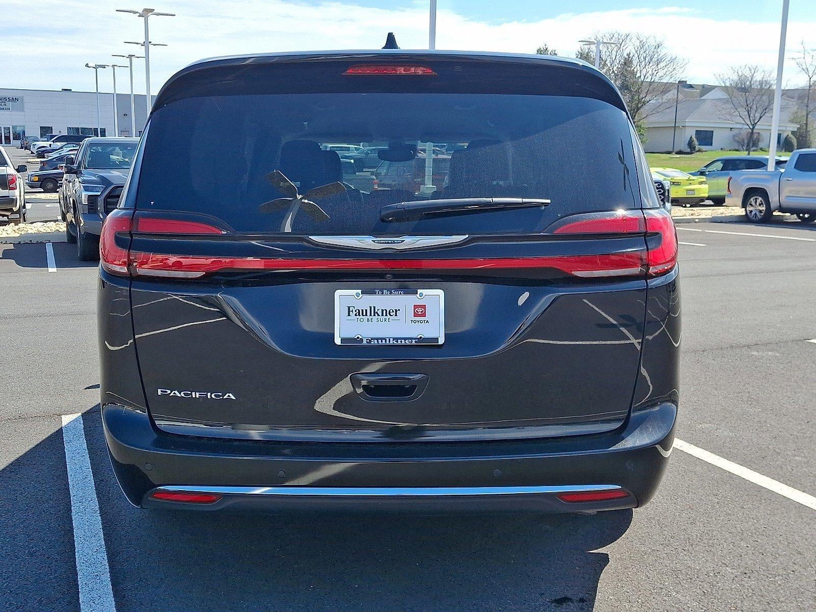 2024 Chrysler Pacifica Touring L FWD