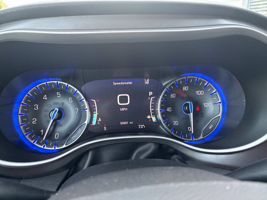 2023 Chrysler Pacifica Touring L