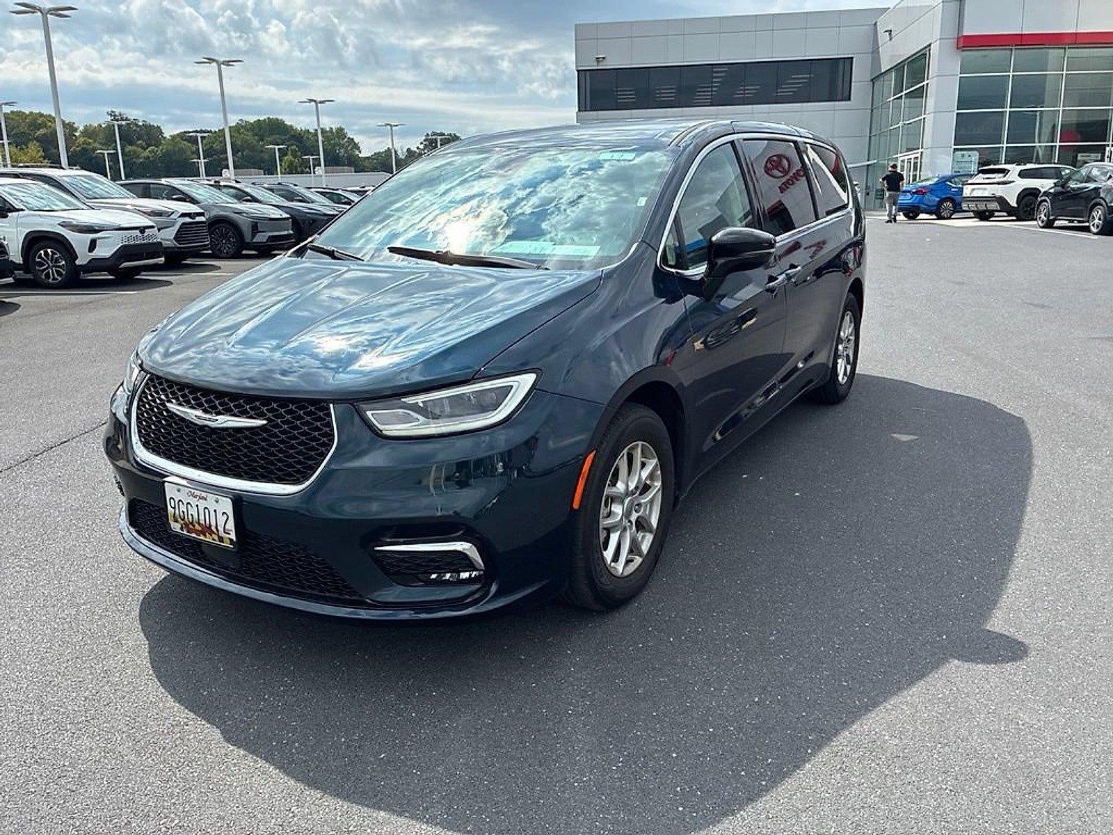 2024 Chrysler Pacifica Touring L FWD