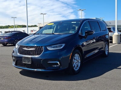 2024 Chrysler Pacifica Touring L FWD