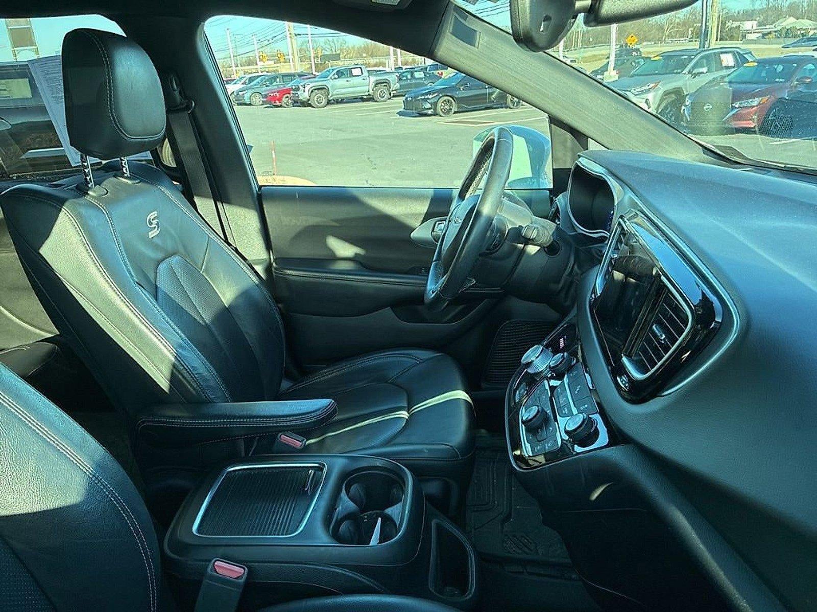 2018 Chrysler Pacifica Touring L Plus FWD