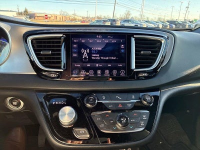 2018 Chrysler Pacifica Touring L Plus FWD