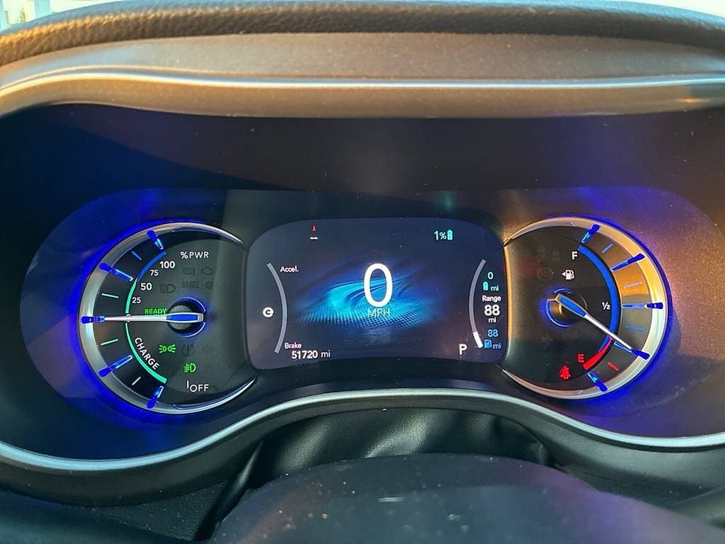 2023 Chrysler Pacifica Hybrid Touring L