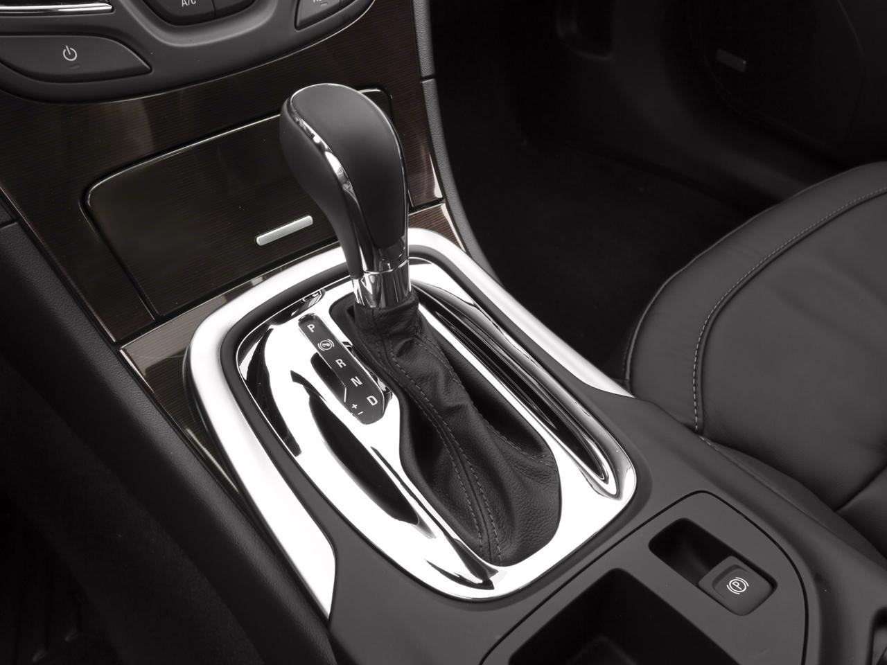 2016 Buick Regal Premium II AWD