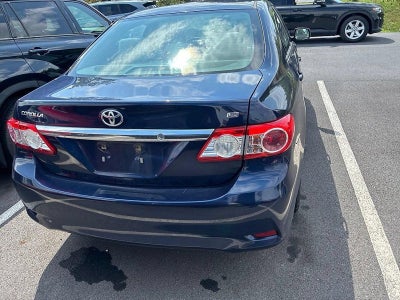 2013 Toyota Corolla 4dr Sdn Auto LE (Natl)