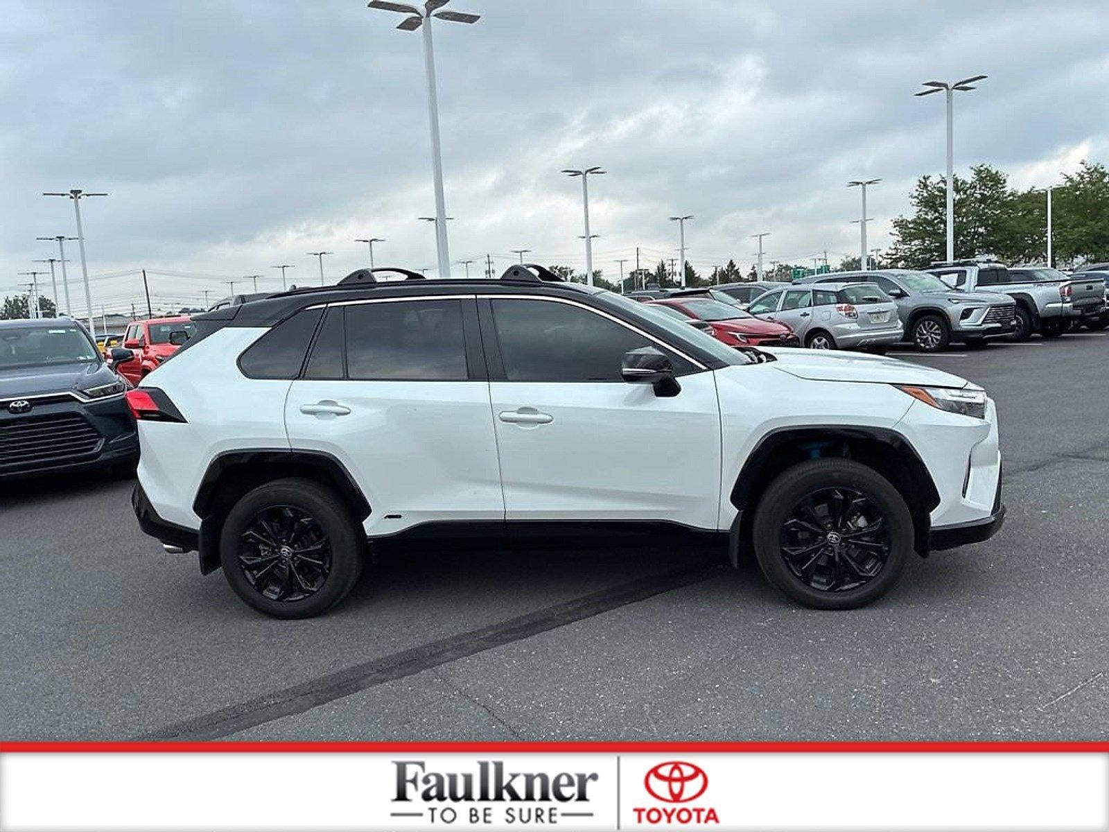 2024 Toyota RAV4 Hybrid XSE AWD (Natl)