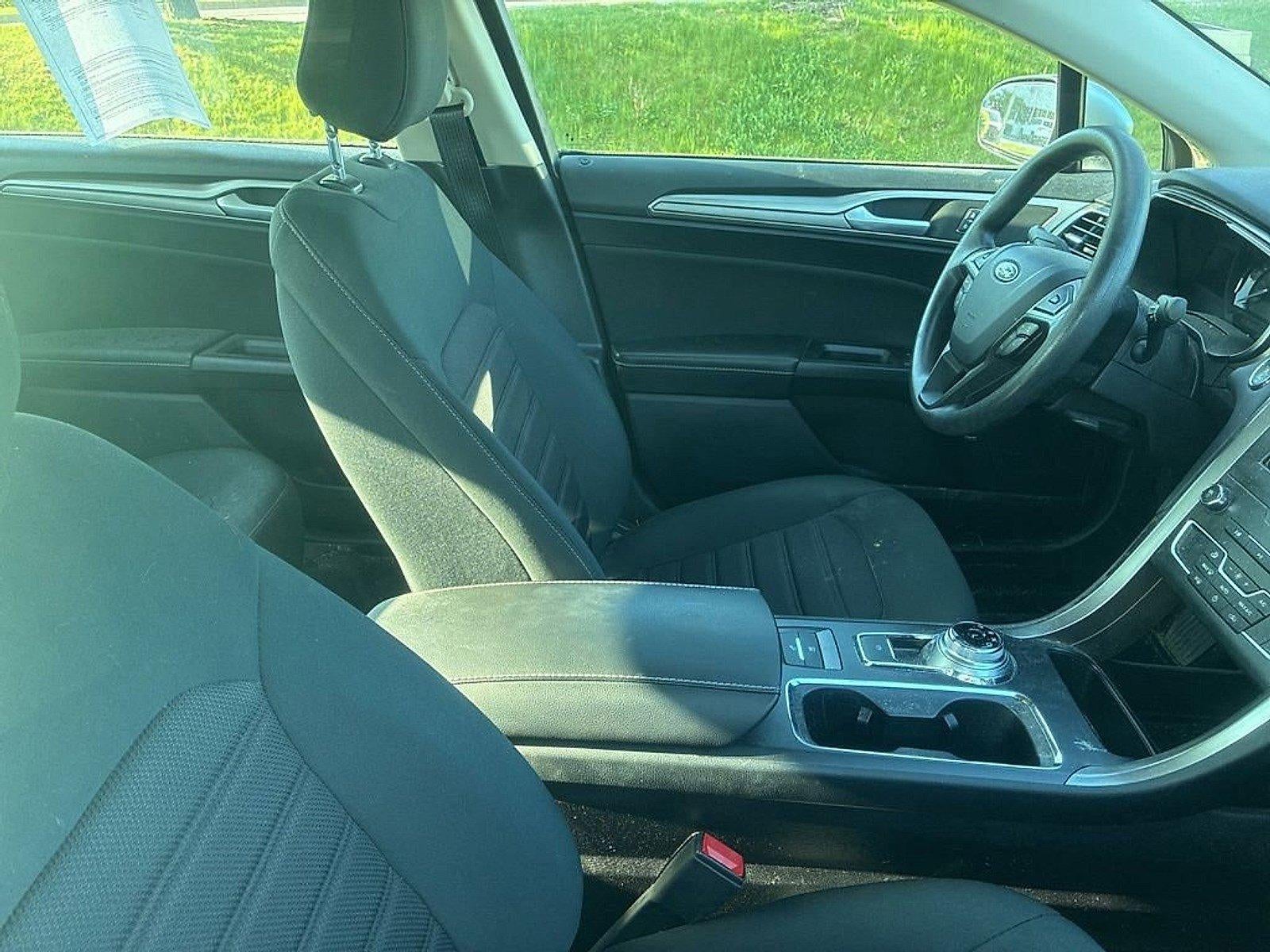 2020 Ford Fusion Hybrid SE FWD