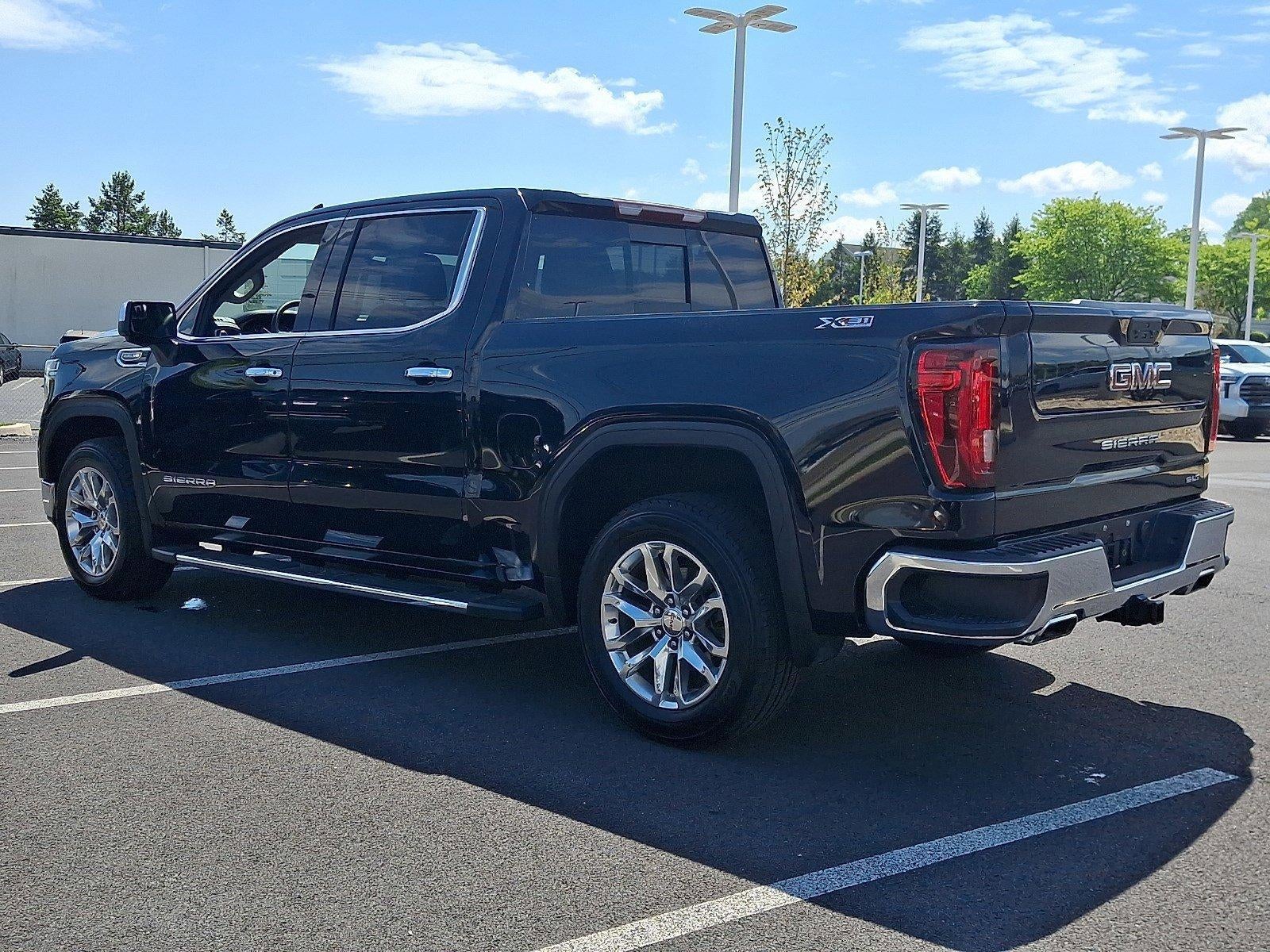 2021 GMC Sierra 1500 Crew Cab Short Box 4-Wheel Drive SLT