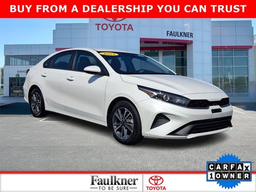 2024 Kia Forte LXS IVT