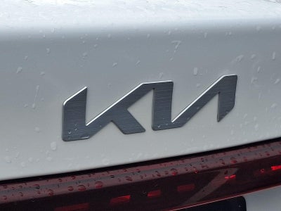 2024 Kia Forte LXS IVT