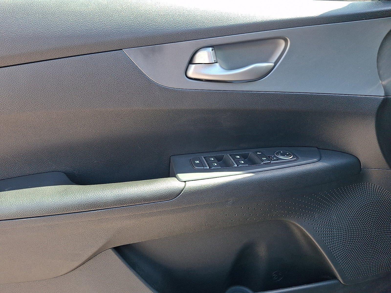 2020 Kia Forte LXS IVT