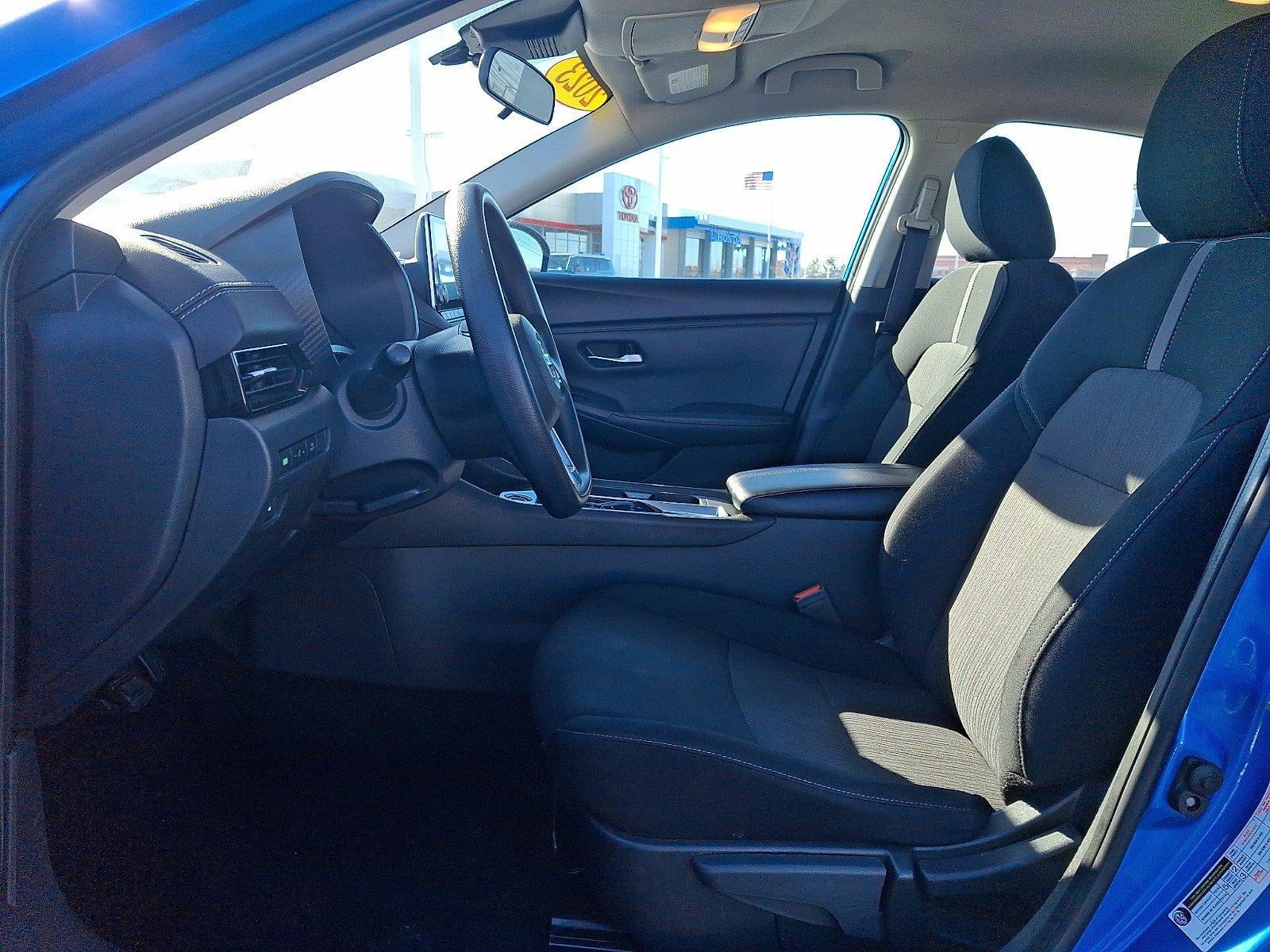 2023 Nissan Sentra SV CVT