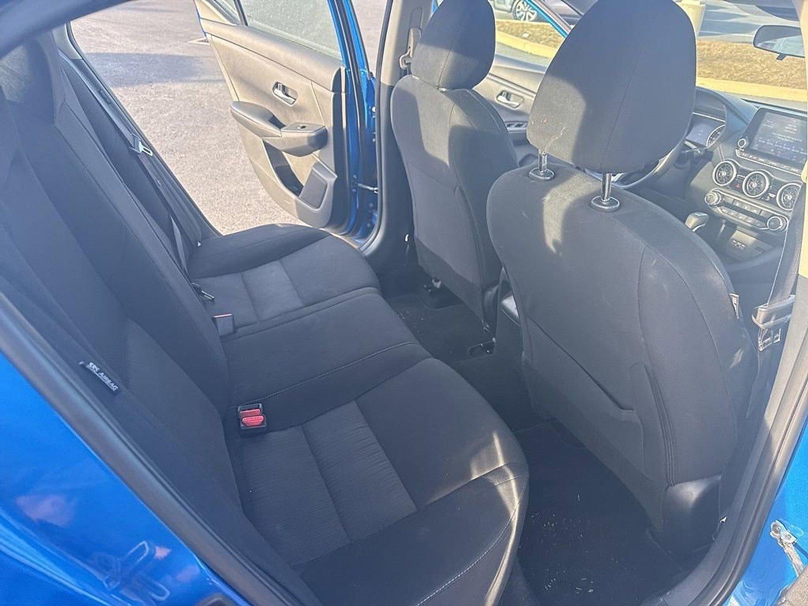 2023 Nissan Sentra SV CVT