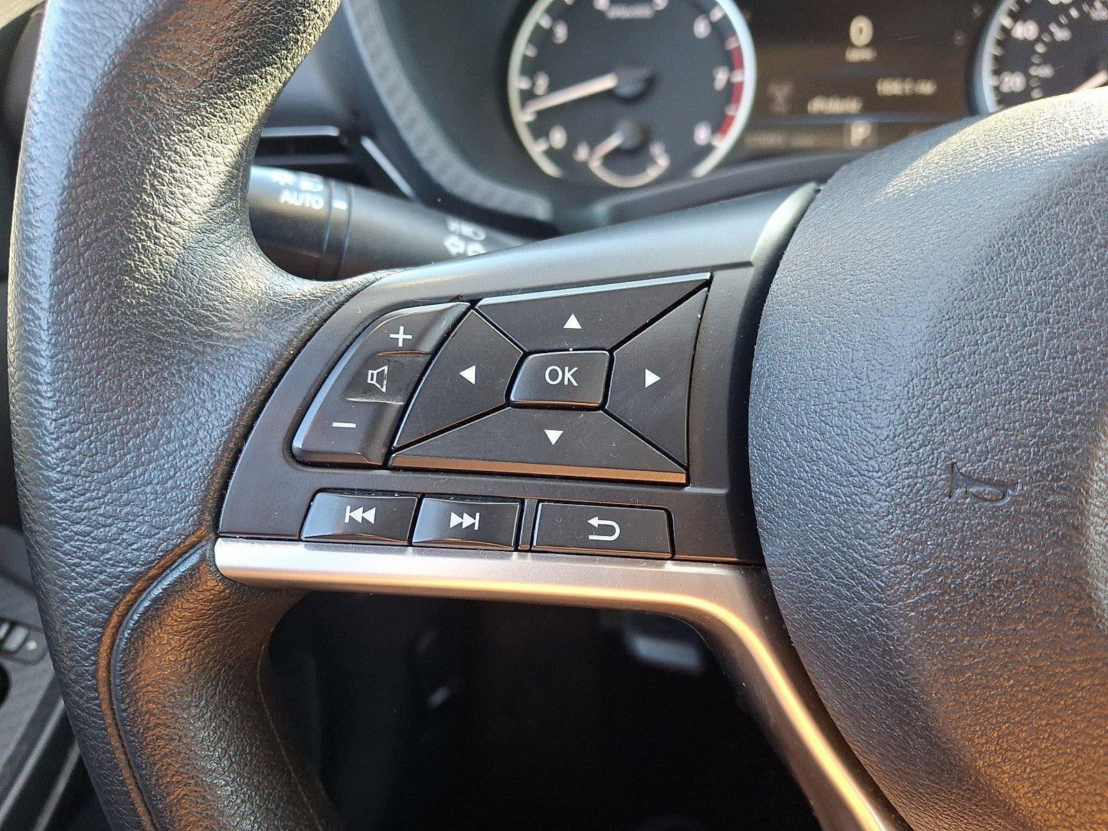 2023 Nissan Sentra SV CVT