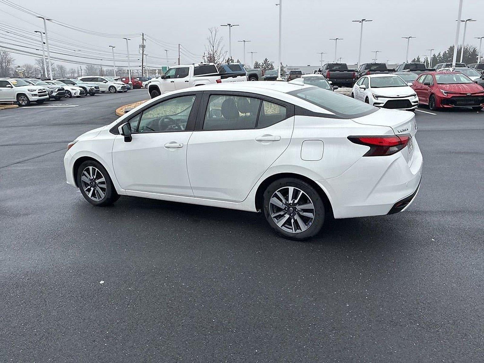 2023 Nissan Versa SV CVT