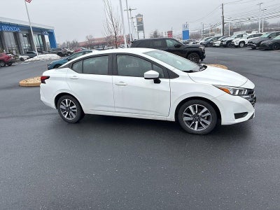 2023 Nissan Versa SV CVT